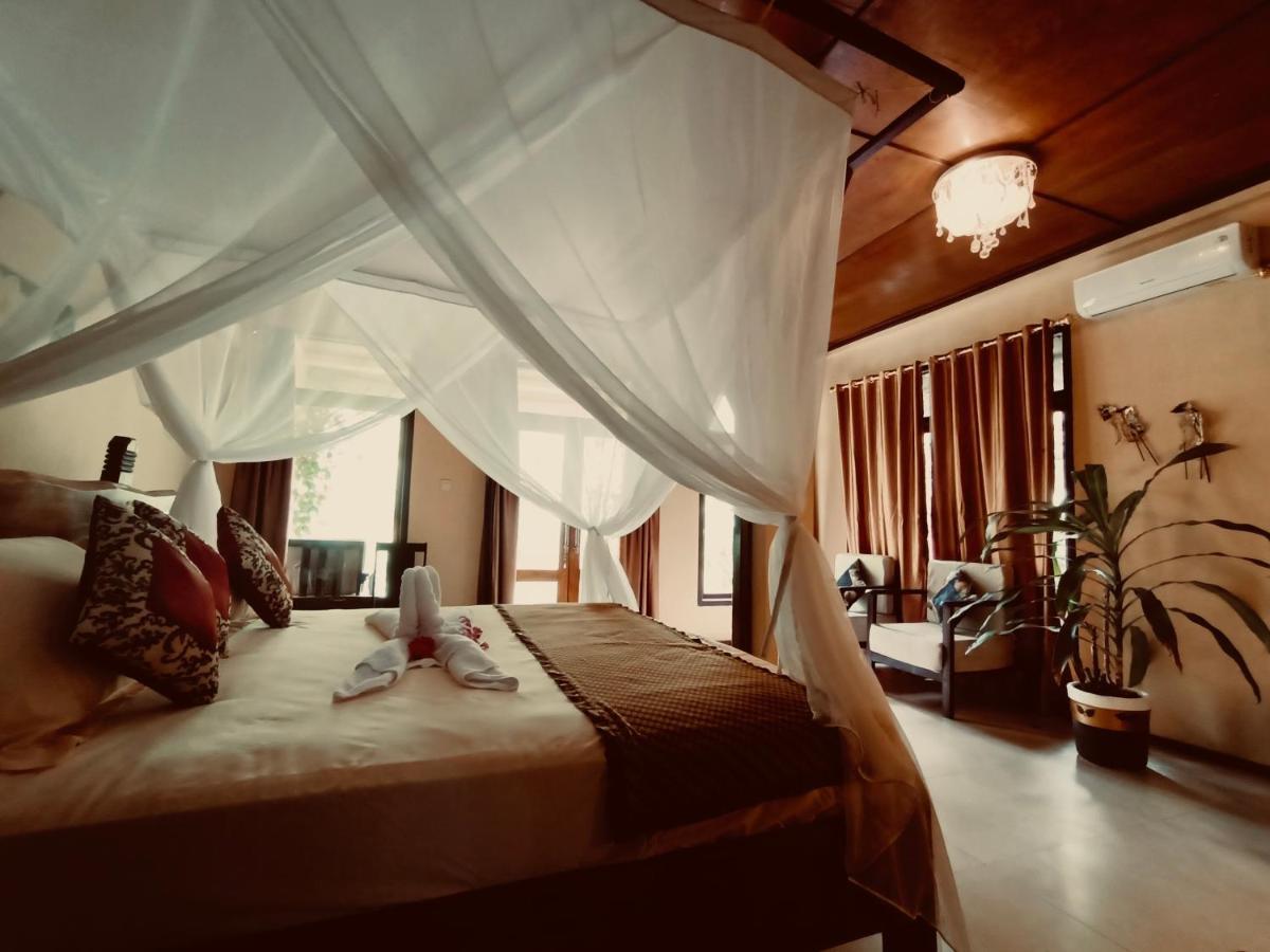 Tangkoko Sanctuary Villa Bitung Exterior photo